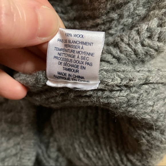 Steven Alan sweater - Picture 5 of 6